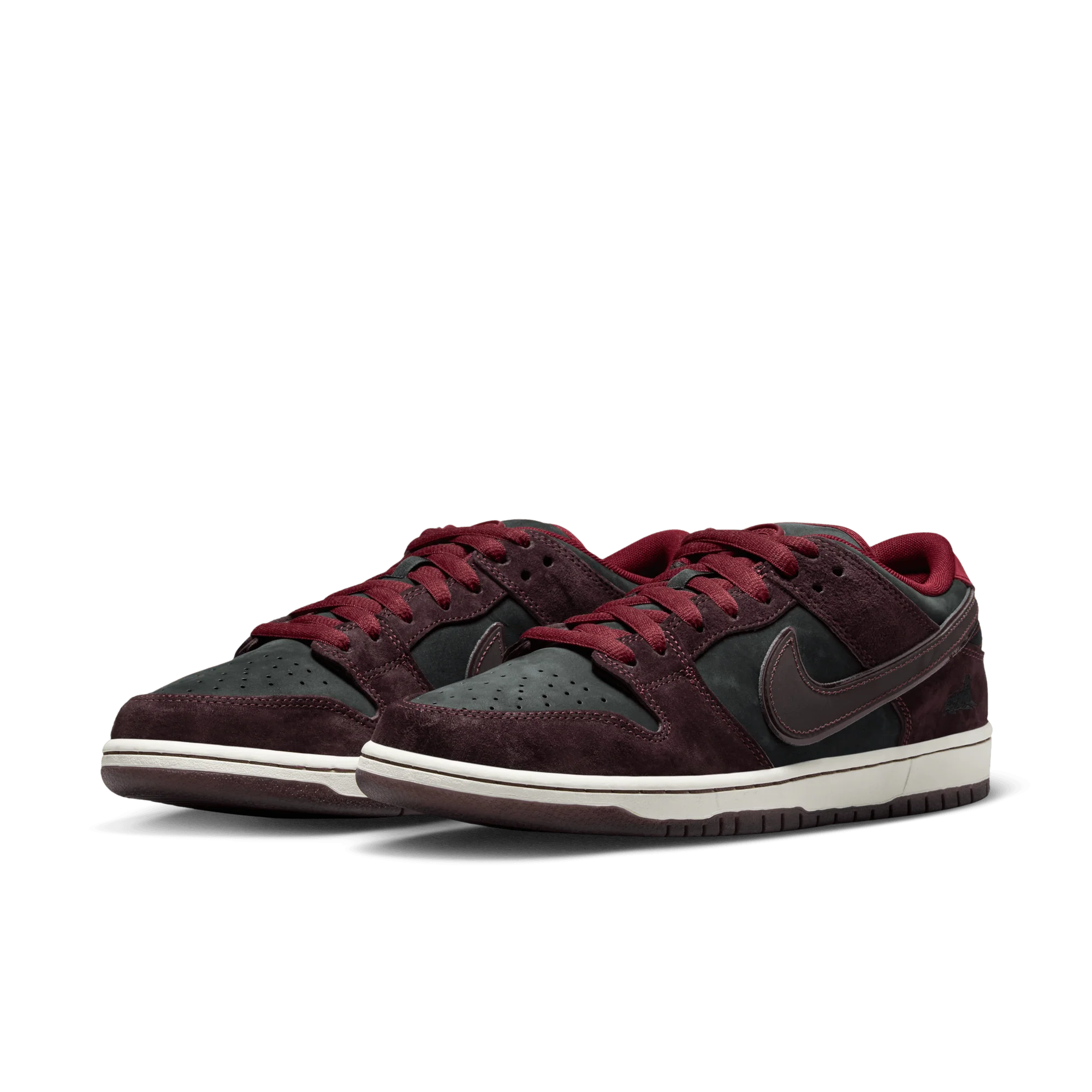 Nike SB Dunk Low Riot Skateshop - Image 2